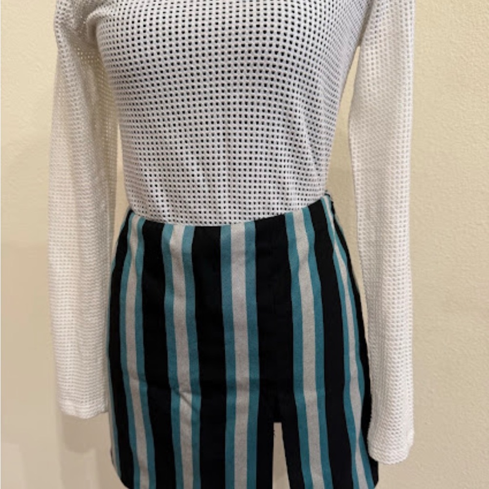 Ummium Black and Blue Striped High Low Skort